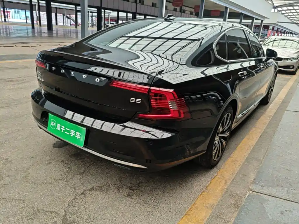Volvo S90 — миниатюра 8