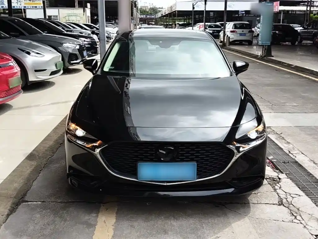 Mazda 3 Axela — миниатюра 3