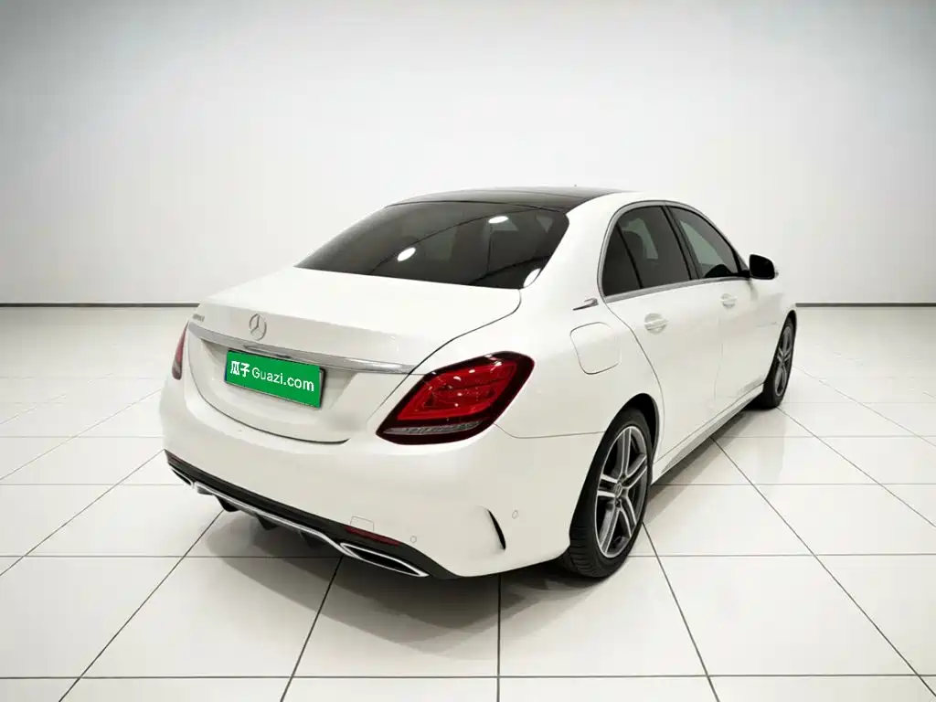 Mercedes-Benz C-Class — миниатюра 5