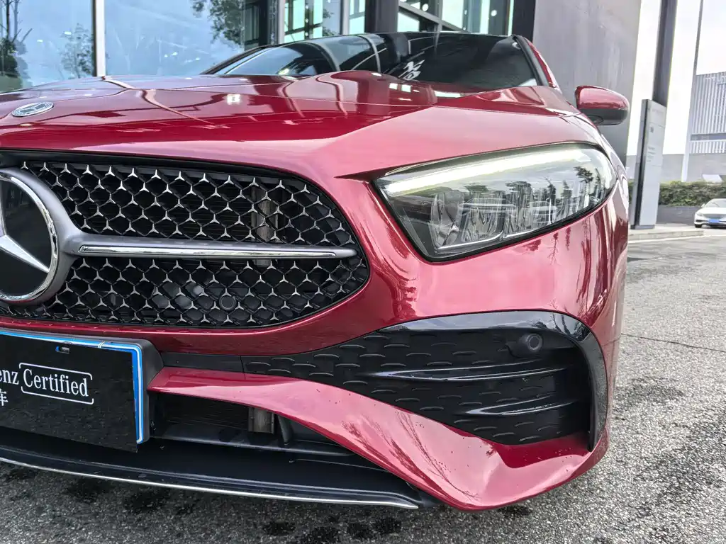 Mercedes-Benz A-Class — миниатюра 6