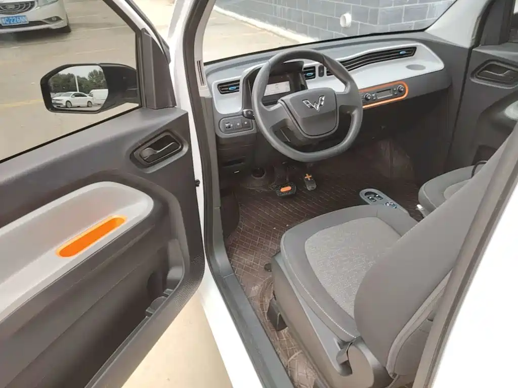 Wuling MINIEV — миниатюра 15