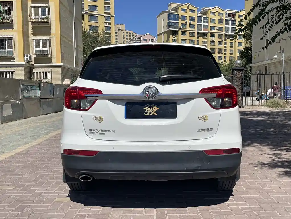 Buick Envision Plus — миниатюра 4