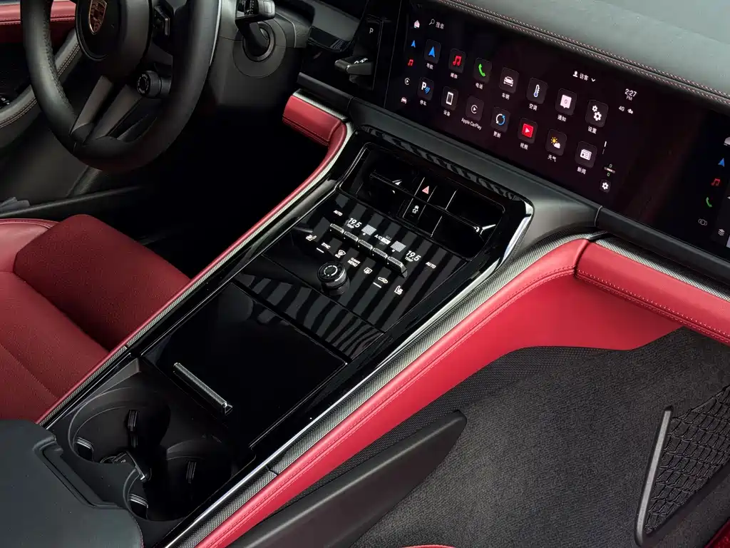 Porsche Panamera — миниатюра 15