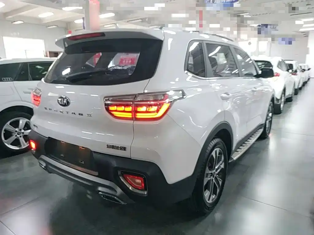 Kia Sportage — миниатюра 7