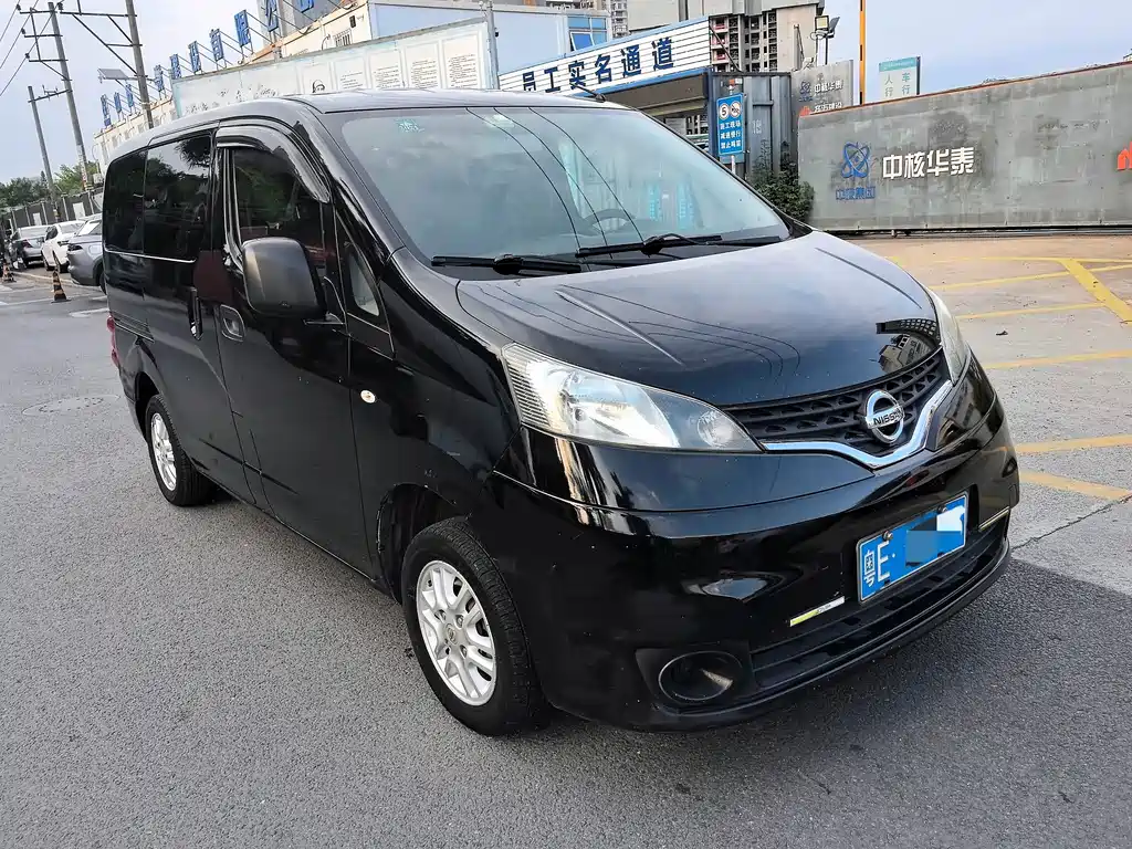 Nissan NV200 — миниатюра 3