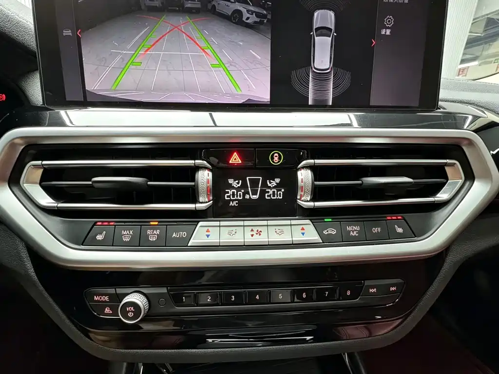 BMW X3 — миниатюра 17