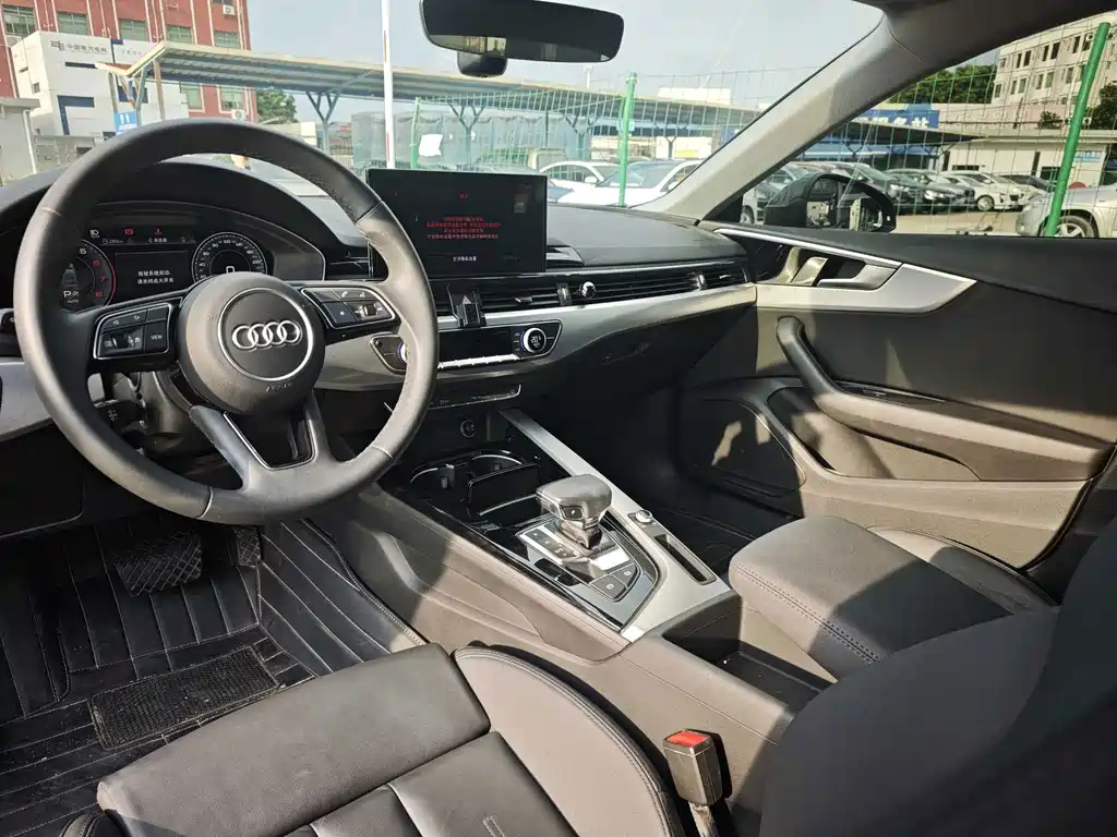 Audi A5 (Import) — миниатюра 7