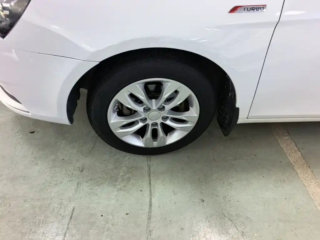 Geely Emgrand — миниатюра 23