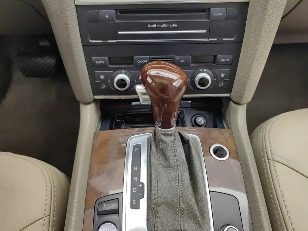Audi Q7 — миниатюра 13