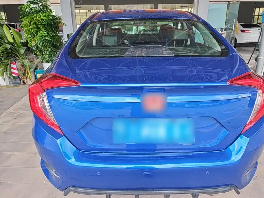 Honda Civic — миниатюра 6