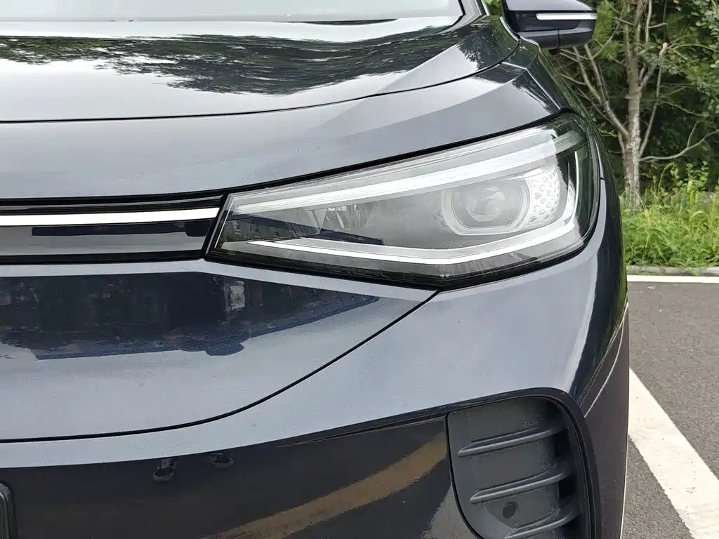 Volkswagen ID.4 Crozz — миниатюра 4