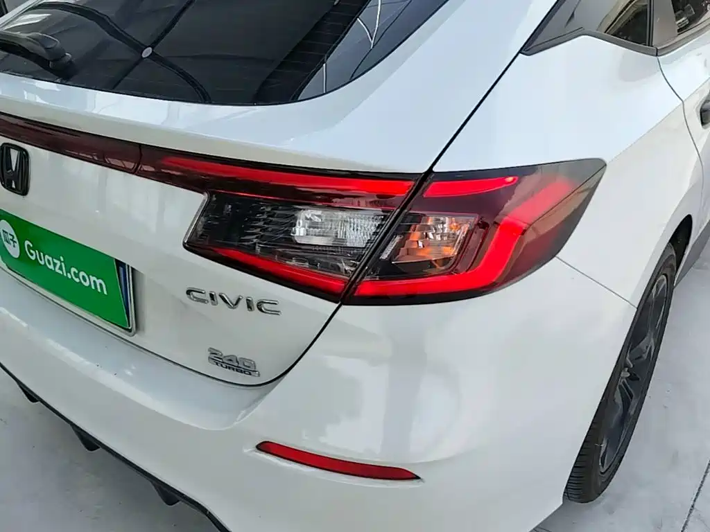 Honda Civic — миниатюра 8