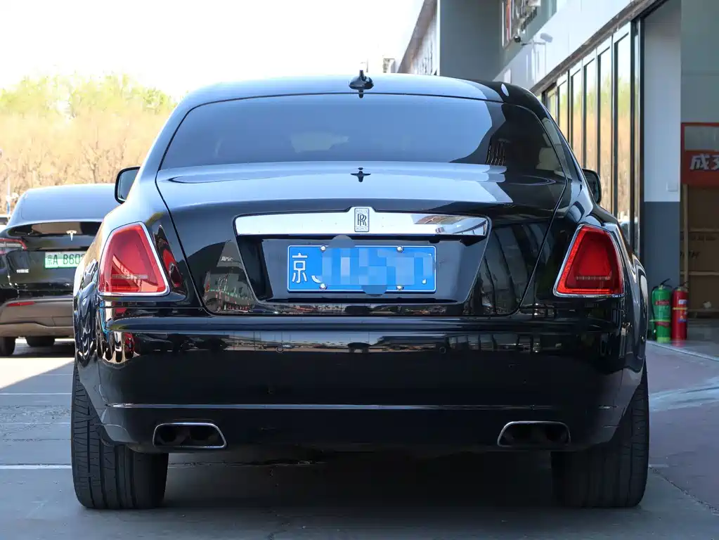 Rolls-Royce Ghost 2010 6.6T Standard
