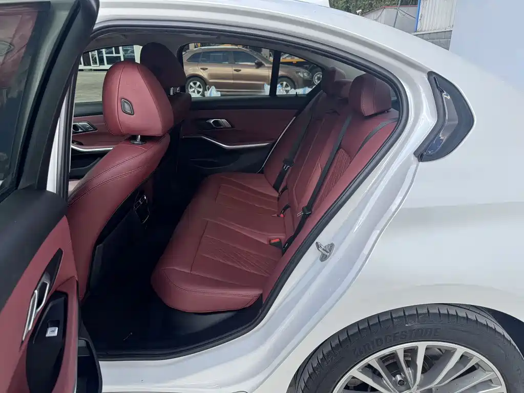 BMW 3 Series — миниатюра 15