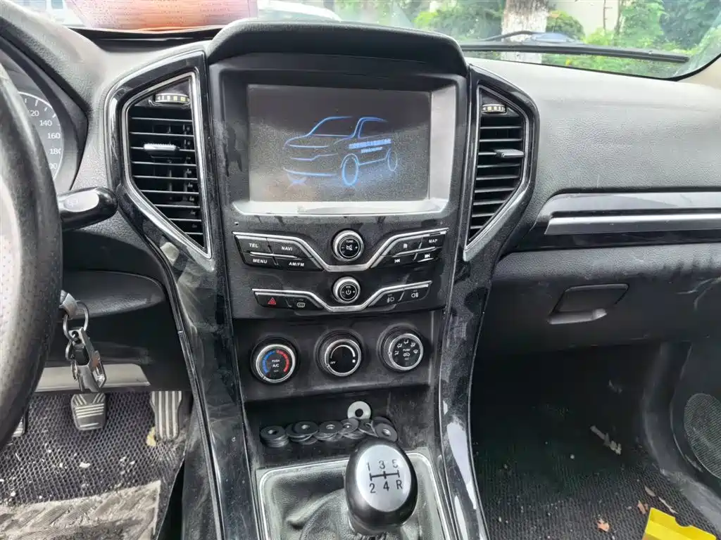 Landwind Landwind X8 — миниатюра 9