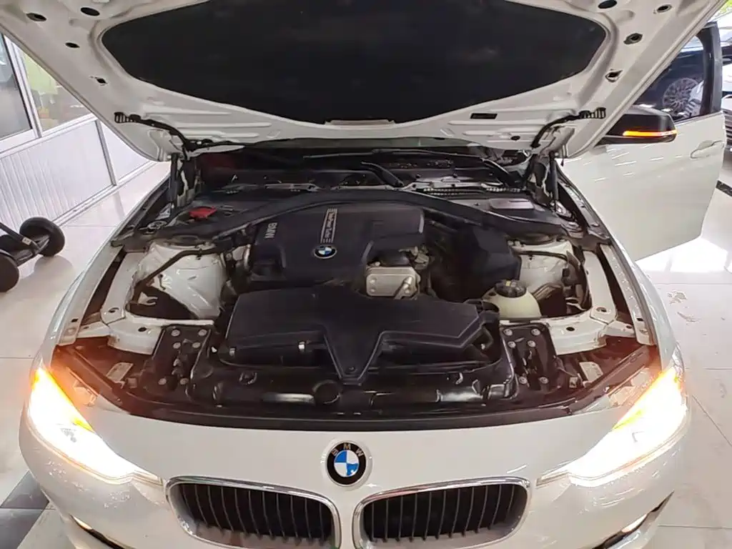 BMW 3 Series — миниатюра 20