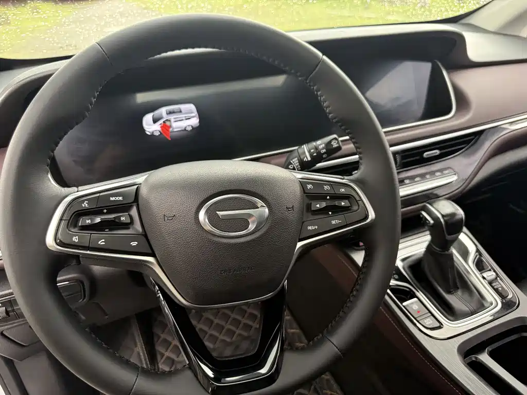 GAC M6 2021 270T DCT Luxury （ мест）
