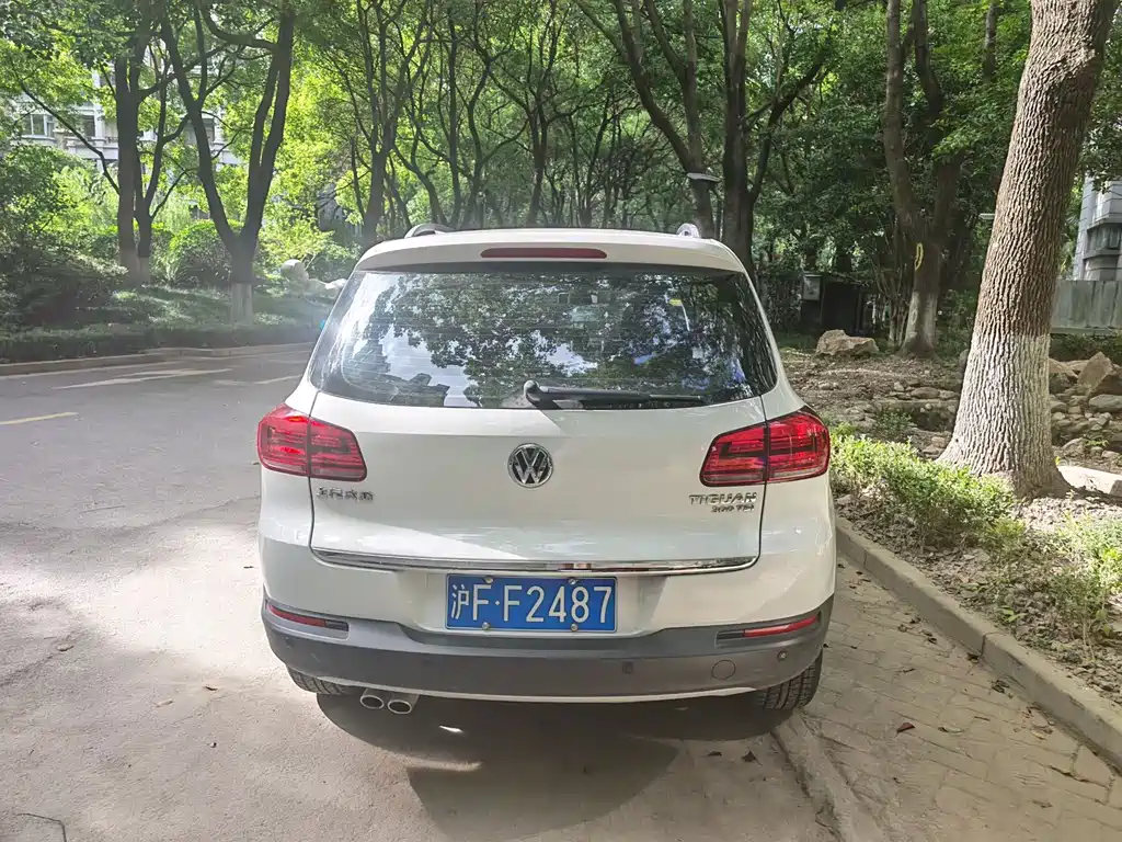 Volkswagen Tiguan — миниатюра 4