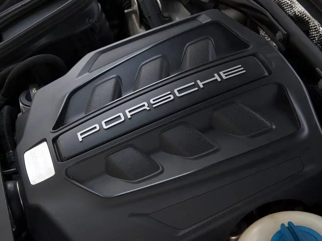 Porsche Macan — миниатюра 8
