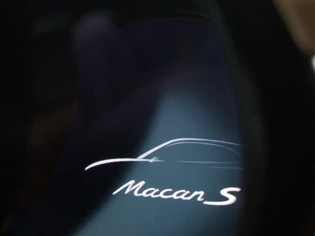 Porsche Macan — миниатюра 15