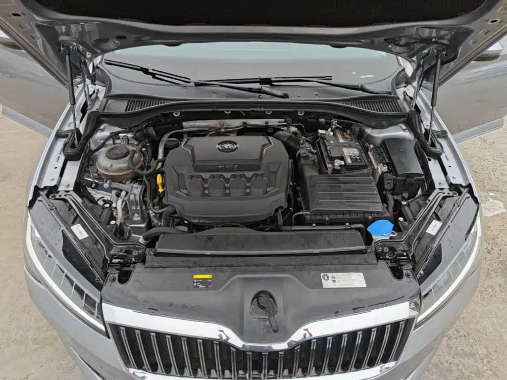 Skoda Superb — миниатюра 20