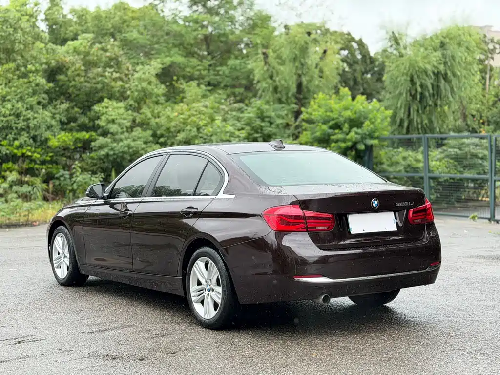 BMW 3 Series — миниатюра 6