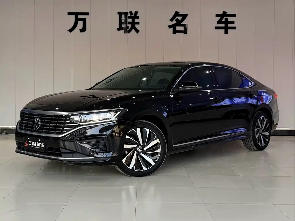 Volkswagen Passat 2022 330TSI Elite