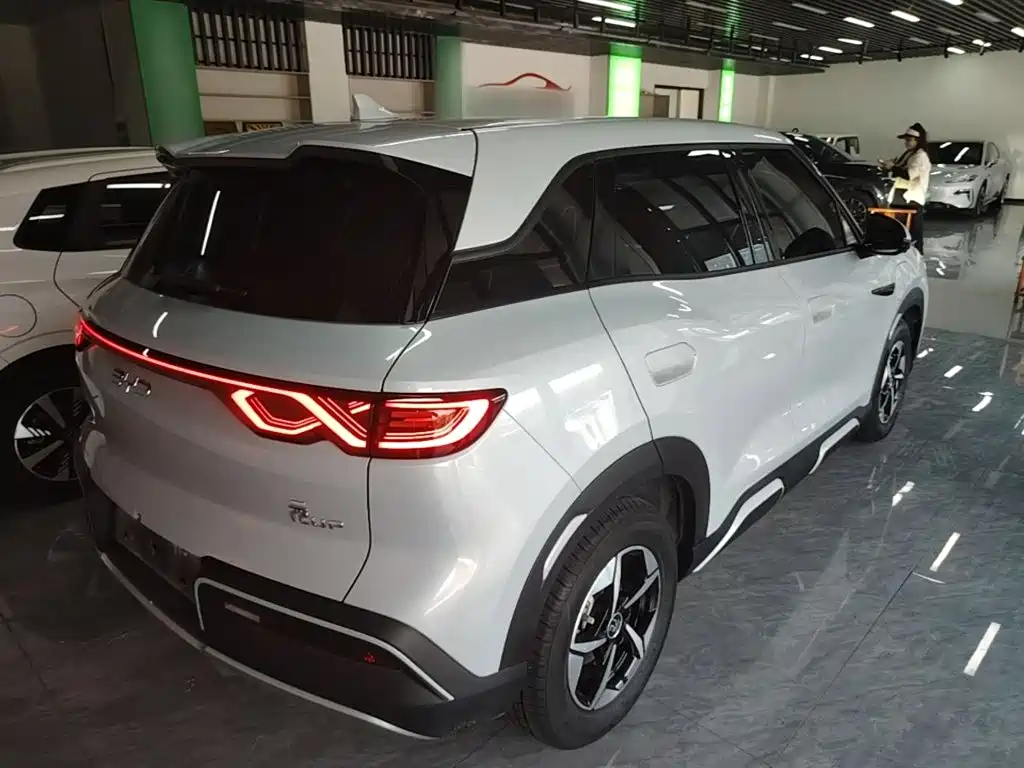 BYD Yuan UP — миниатюра 7