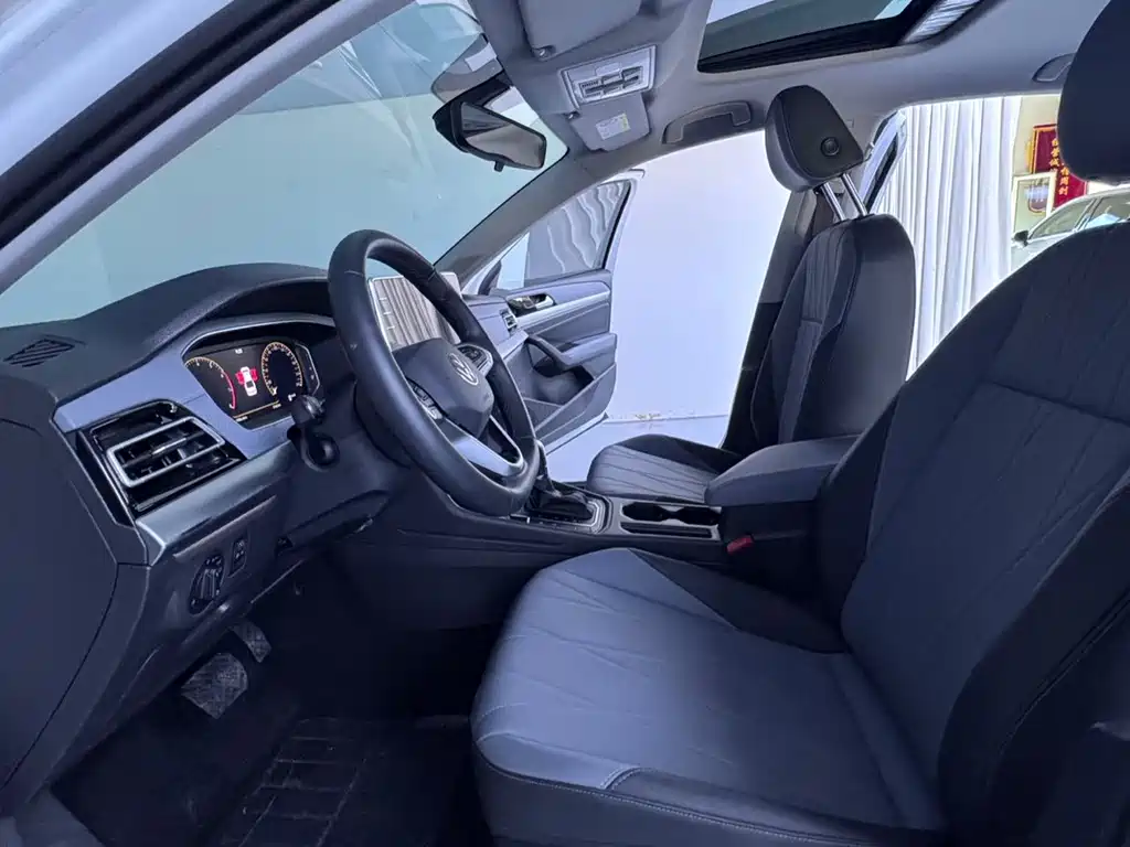 Volkswagen Lavida — миниатюра 21