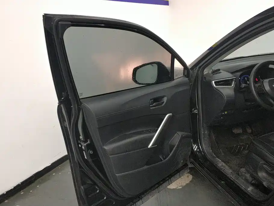 Toyota Corolla Cross — миниатюра 7