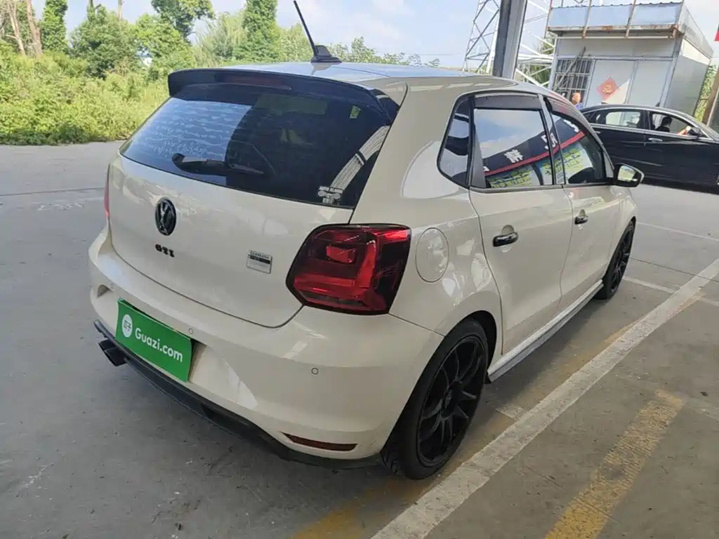 Volkswagen Polo — миниатюра 7