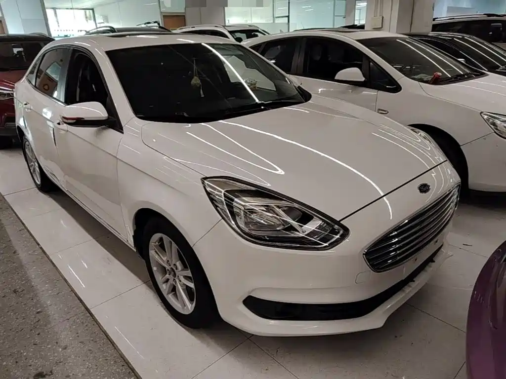 Ford Escort — миниатюра 4