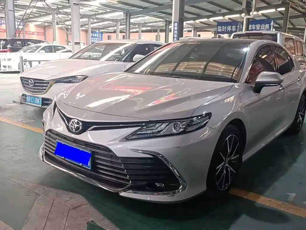 Toyota Camry 2022