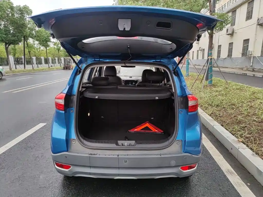 Changan CS15 — миниатюра 19