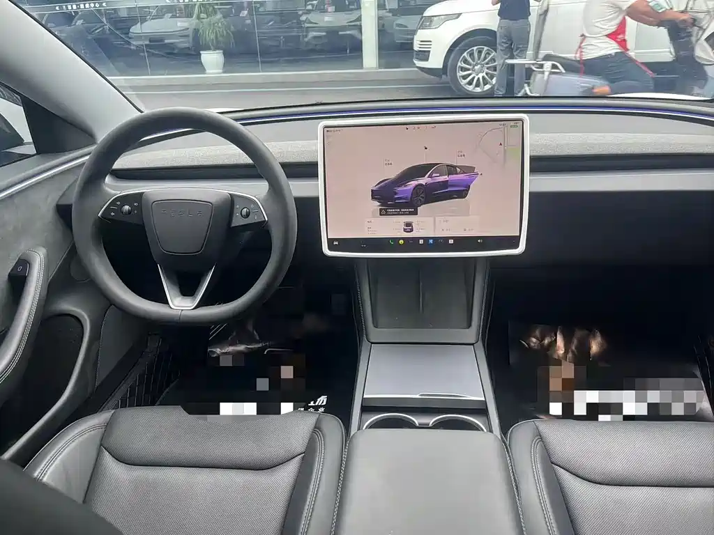 Tesla Model 3 — миниатюра 6