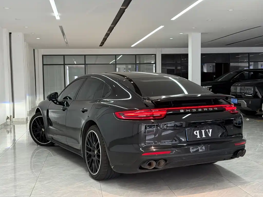 Porsche Panamera — миниатюра 7