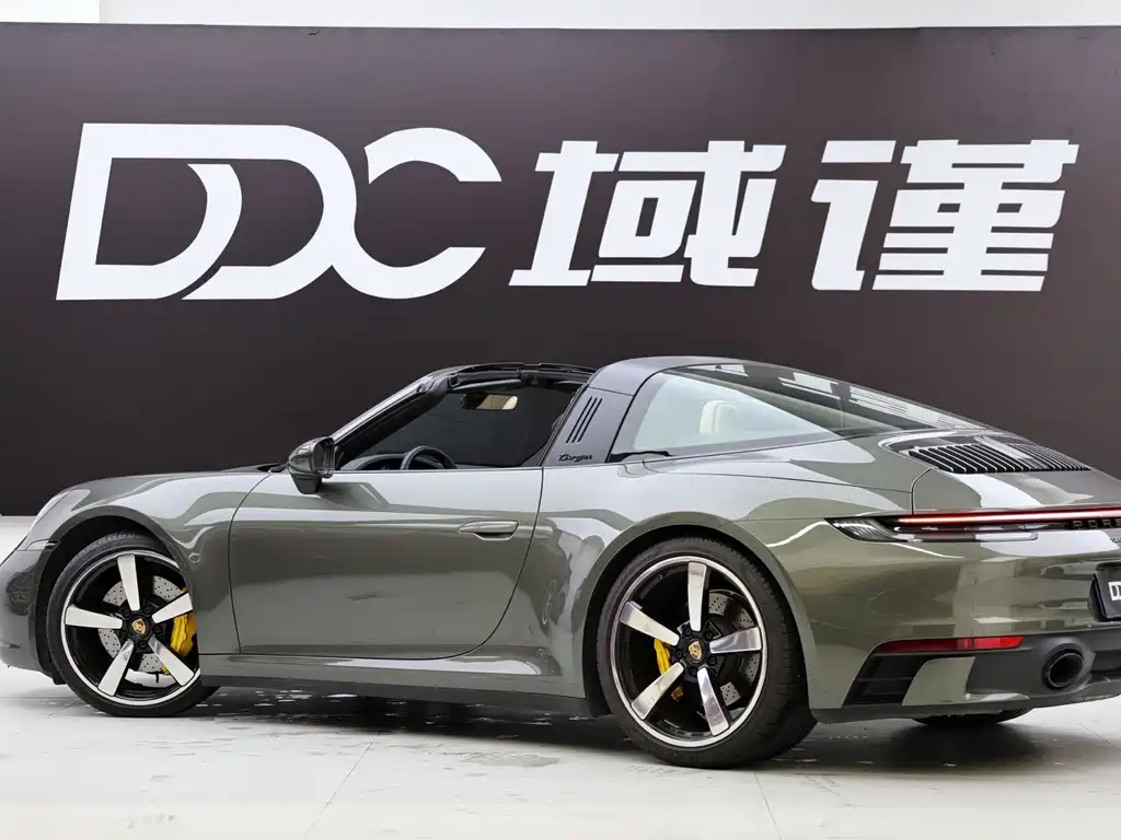 Porsche 911 — миниатюра 7
