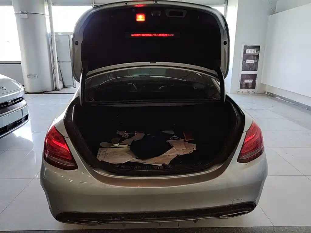Mercedes-Benz C-Class — миниатюра 19