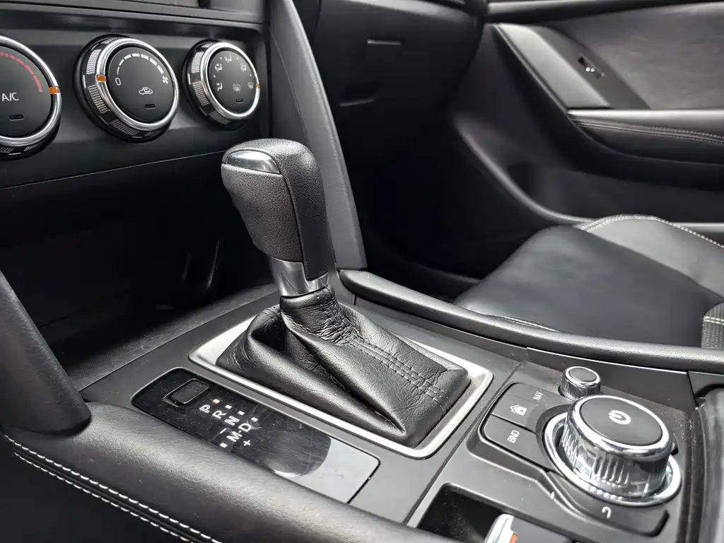 Mazda CX-4 — миниатюра 9