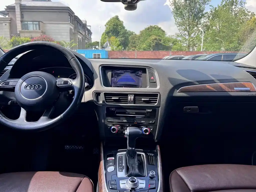 Audi Q5 — миниатюра 11