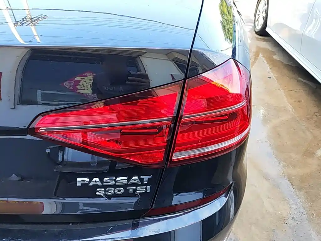 Volkswagen Passat — миниатюра 8