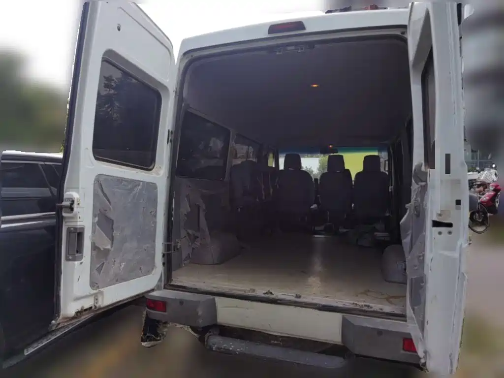IVECO Daily — миниатюра 20