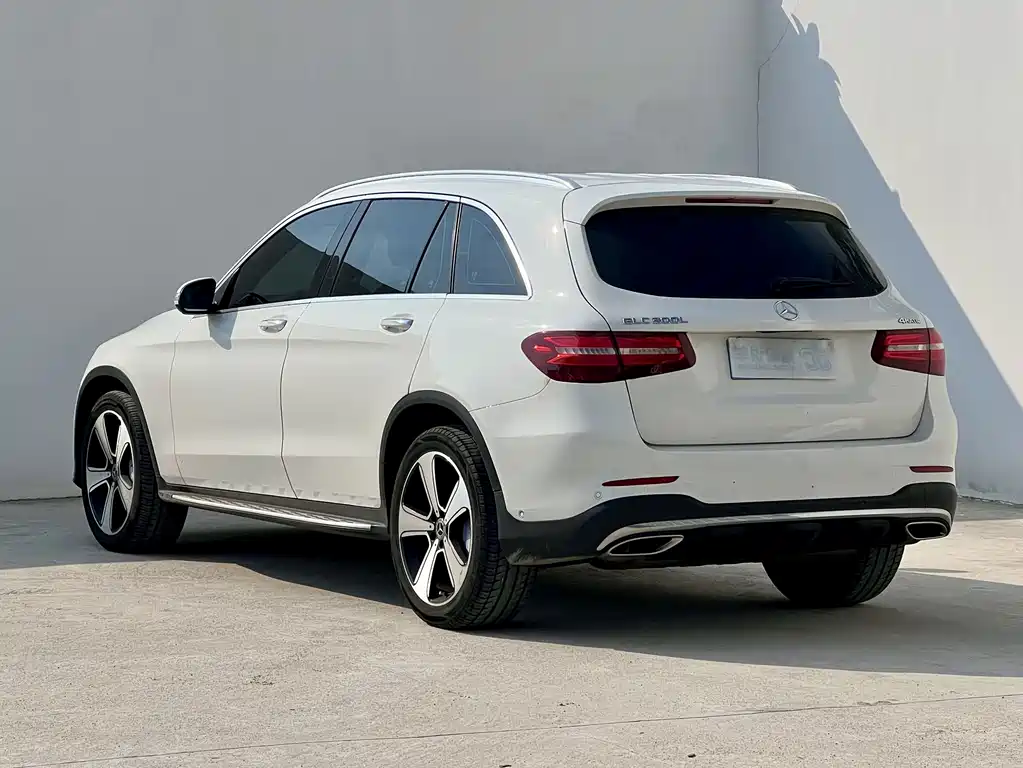 Mercedes-Benz GLC — миниатюра 3
