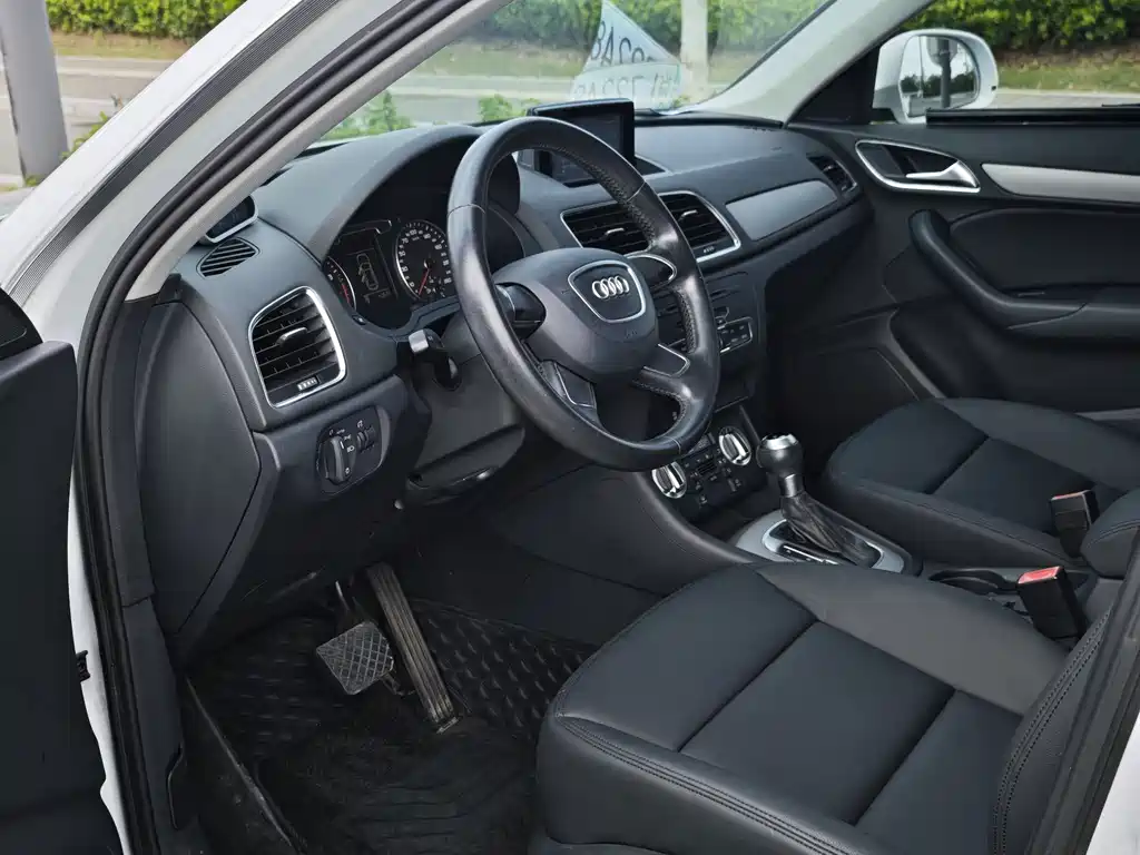 Audi Q3 — миниатюра 6
