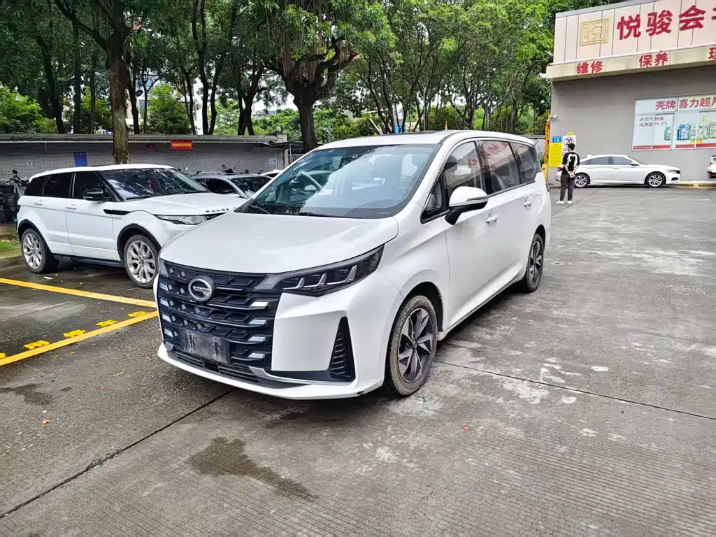 2021 GAC Trumpchi M6 - zdjęcie 1 z 11