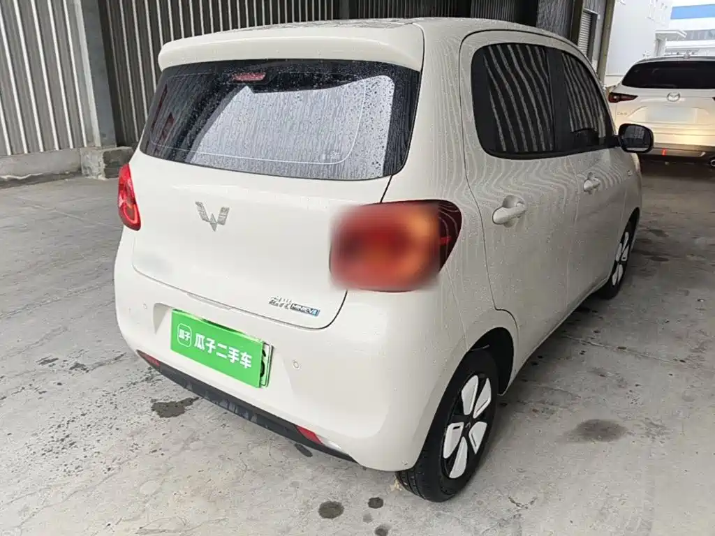 Wuling MINIEV — миниатюра 7
