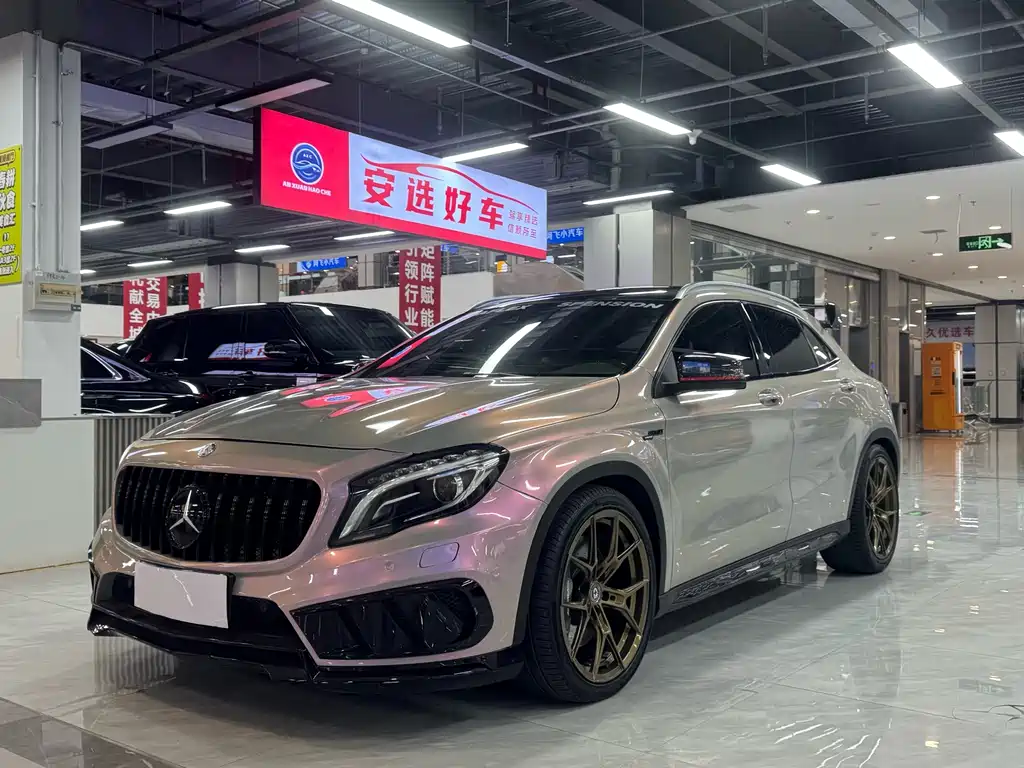 Mercedes-Benz GLA AMG 2016