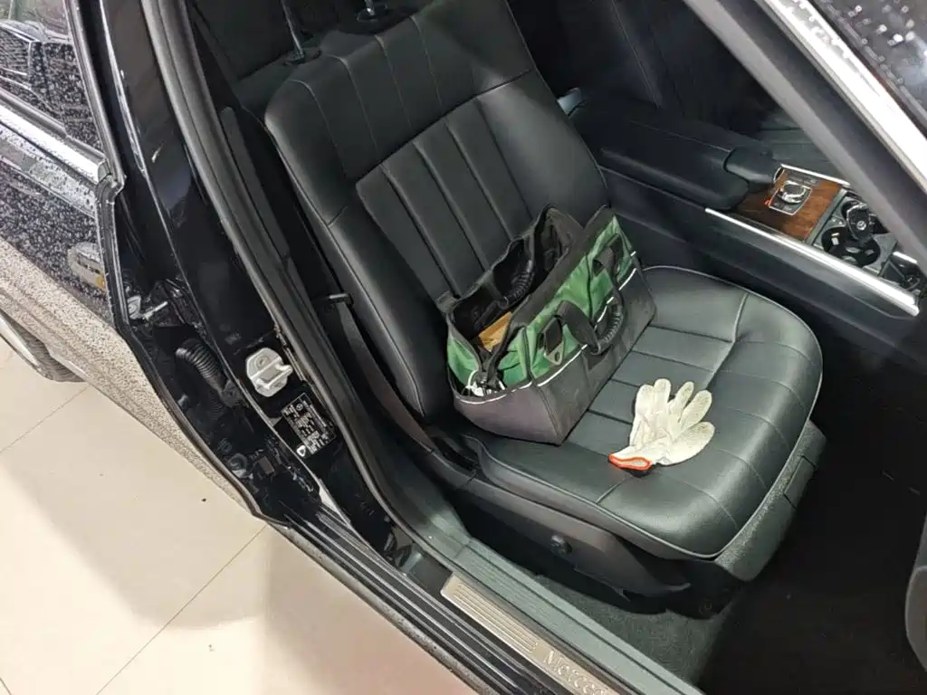 Mercedes-Benz E-Class — миниатюра 25