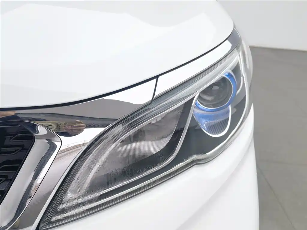 GEELY AUTOMOBILE VISION X3