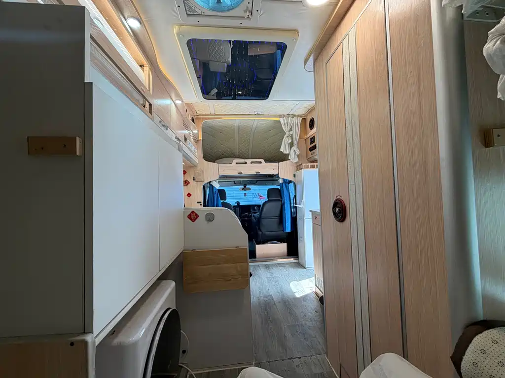 IVECO Ousheng — миниатюра 14